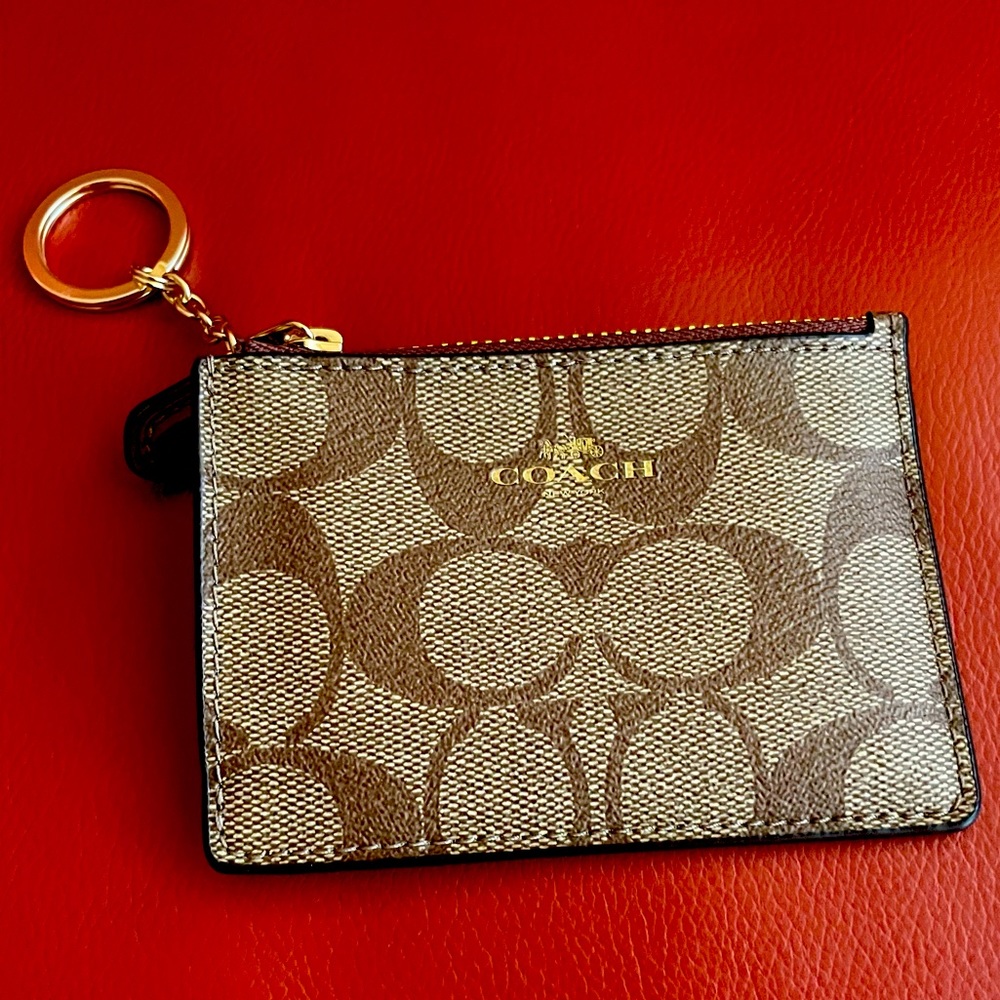 Coach card holder